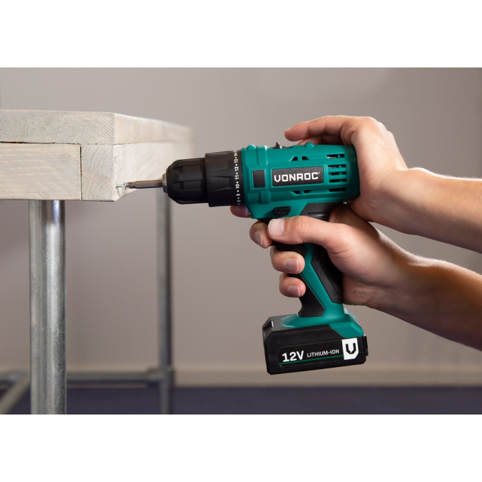 Cordless drill 12V | Incl. 46 accessories & 2 batteries in storage case